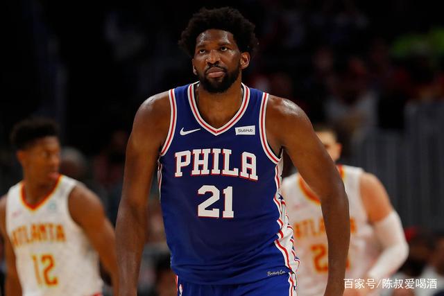 金庸赋予她唯美名字，却让她饱受屈辱，最后嫁给了无赖